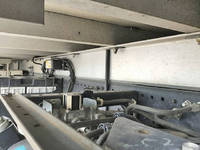 いすゞフォワード冷凍車（冷蔵車）中型（4t）[写真25]