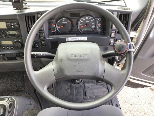 いすゞフォワード冷凍車（冷蔵車）中型（4t）[写真35]