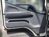 三菱ふそうキャンターダブルキャブ（Wキャブ）小型（2t・3t）[写真21]