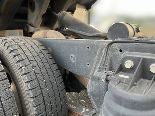 三菱ふそうキャンターダンプ小型（2t・3t）[写真15]