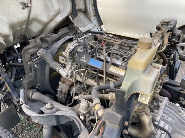 三菱ふそうキャンターダンプ小型（2t・3t）[写真24]