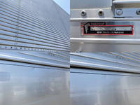 いすゞギガアルミウイング大型（10t）[写真10]