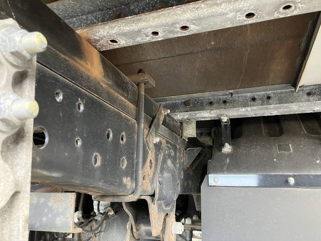 いすゞエルフパネルバン小型（2t・3t）[写真19]