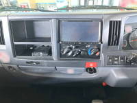 いすゞエルフパネルバン小型（2t・3t）[写真32]