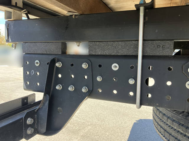 UDトラックスカゼット平ボディ小型（2t・3t）[写真13]