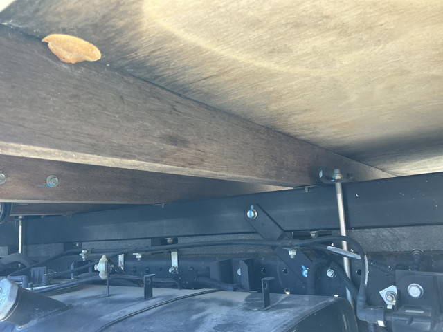 UDトラックスカゼット平ボディ小型（2t・3t）[写真17]