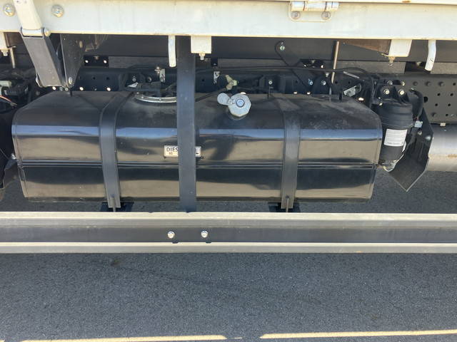 UDトラックスカゼット平ボディ小型（2t・3t）[写真19]