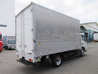 三菱ふそうキャンターアルミウイング小型（2t・3t）[写真02]