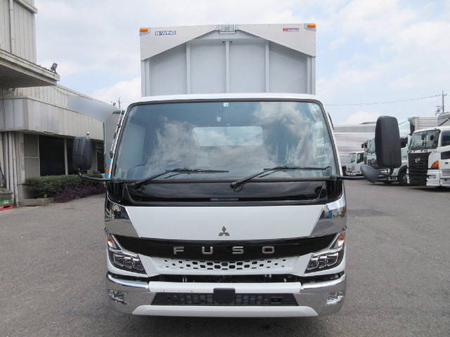 三菱ふそうキャンターアルミウイング小型（2t・3t）[写真05]