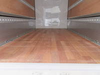 三菱ふそうキャンターアルミウイング小型（2t・3t）[写真07]