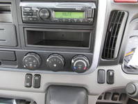 三菱ふそうキャンターアルミバン小型（2t・3t）[写真28]