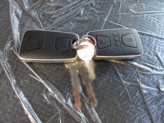 三菱ふそうキャンターアルミバン小型（2t・3t）[写真40]