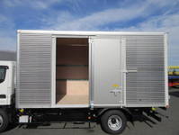 三菱ふそうキャンターアルミバン小型（2t・3t）[写真04]