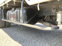 いすゞエルフ幌ウイング小型（2t・3t）[写真16]