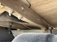 いすゞエルフ幌ウイング小型（2t・3t）[写真19]