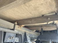 いすゞエルフ幌ウイング小型（2t・3t）[写真20]