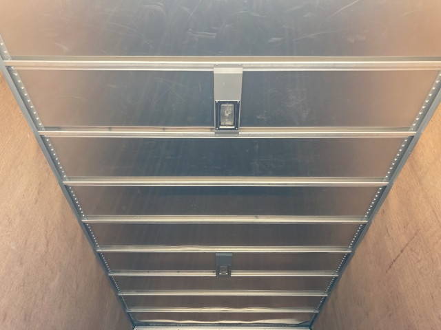 いすゞエルフアルミバン小型（2t・3t）[写真14]