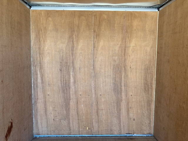 いすゞエルフアルミバン小型（2t・3t）[写真15]