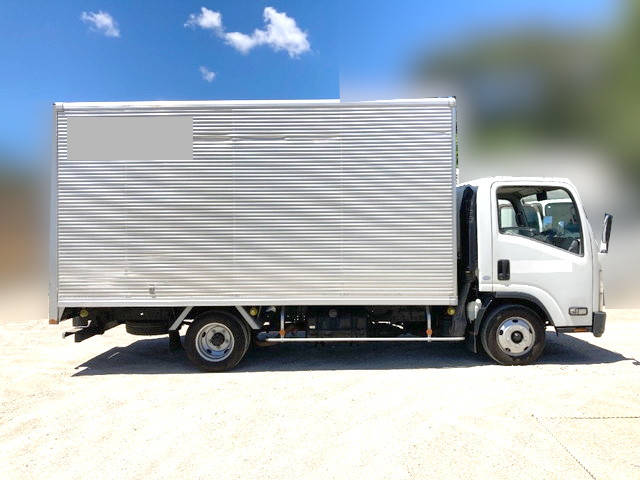 いすゞエルフアルミバン小型（2t・3t）[写真06]