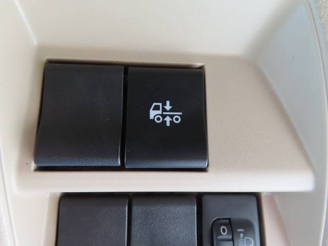 日野レンジャーアルミウイング中型（4t）[写真17]