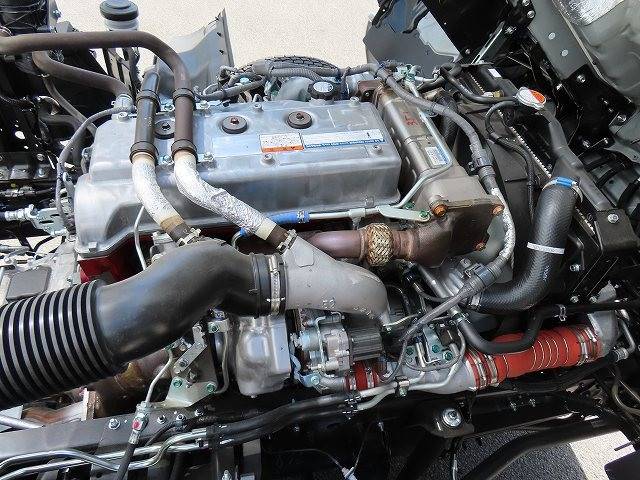 日野レンジャーアルミウイング中型（4t）[写真36]