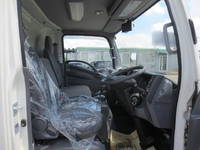 いすゞエルフアルミバン小型（2t・3t）[写真14]