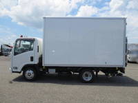 いすゞエルフアルミバン小型（2t・3t）[写真05]