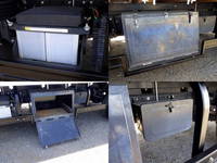 三菱ふそうキャンター平ボディ小型（2t・3t）[写真15]