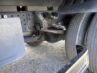 三菱ふそうキャンター平ボディ小型（2t・3t）[写真17]