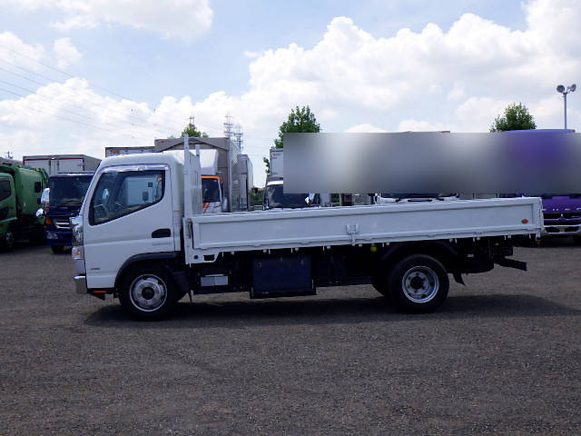 三菱ふそうキャンター平ボディ小型（2t・3t）[写真03]