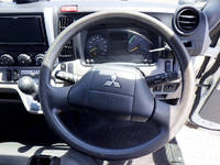 三菱ふそうキャンター平ボディ小型（2t・3t）[写真31]