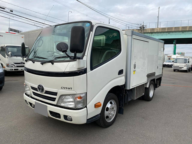 トヨタダイナ冷凍車（冷蔵車）小型（2t・3t）[写真03]