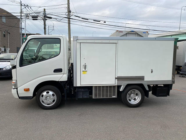 トヨタダイナ冷凍車（冷蔵車）小型（2t・3t）[写真05]