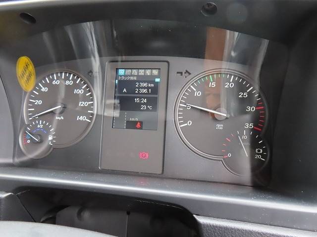 三菱ふそうファイターコンテナ専用車増トン（6t・8t）[写真10]