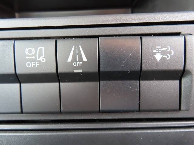 三菱ふそうファイターコンテナ専用車増トン（6t・8t）[写真13]