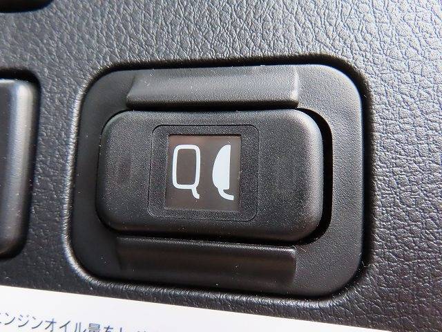 三菱ふそうファイターコンテナ専用車増トン（6t・8t）[写真15]