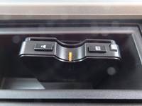 三菱ふそうファイターコンテナ専用車増トン（6t・8t）[写真17]