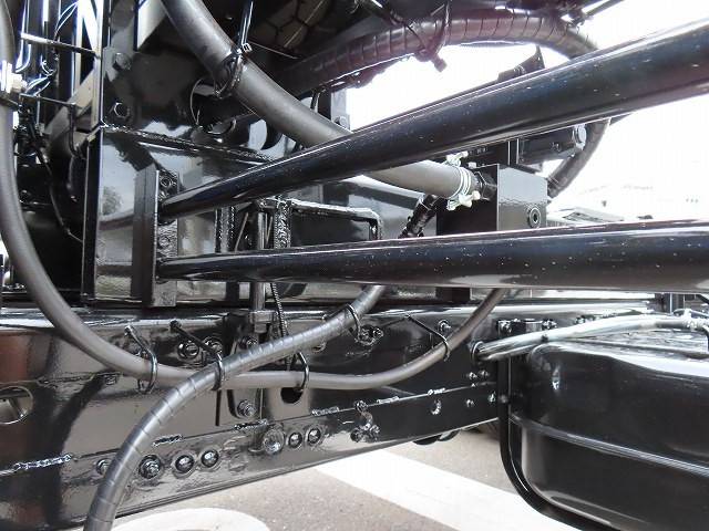 三菱ふそうファイターコンテナ専用車増トン（6t・8t）[写真36]