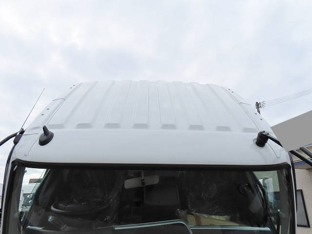 三菱ふそうファイターコンテナ専用車増トン（6t・8t）[写真06]