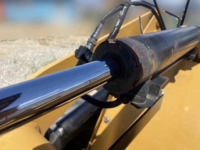 三菱重工タイヤショベル（ホイルローダー）[写真08]