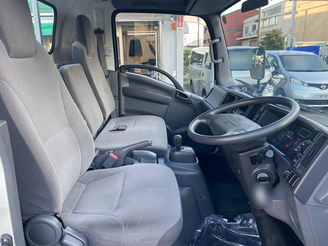 いすゞエルフアルミブロック小型（2t・3t）[写真09]