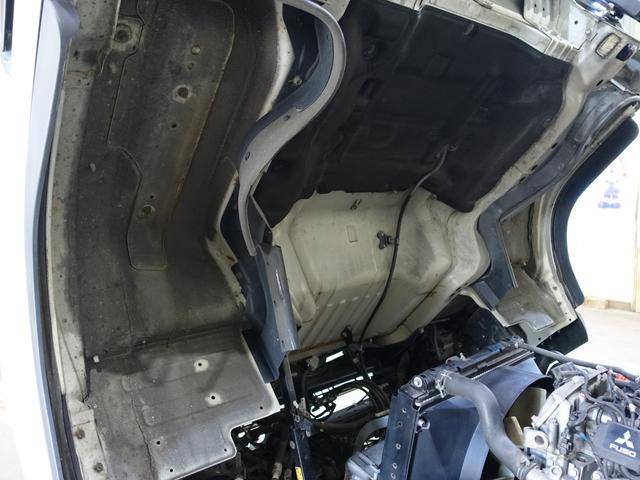 三菱ふそうキャンターアルミウイング小型（2t・3t）[写真22]