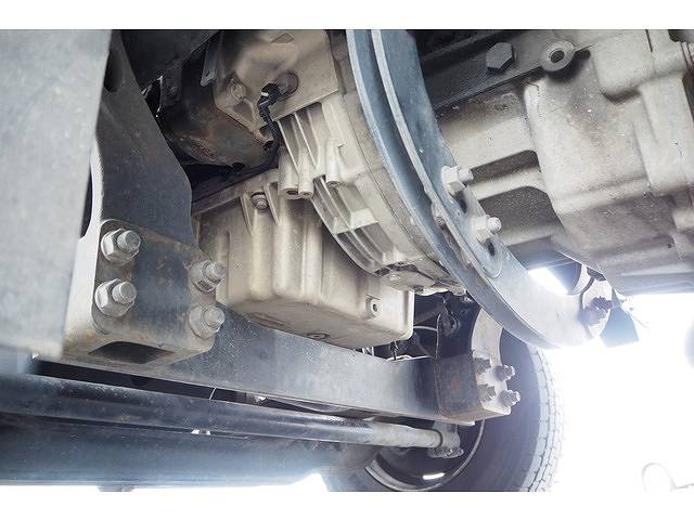 三菱ふそうスーパーグレートアルミブロック大型（10t）[写真21]