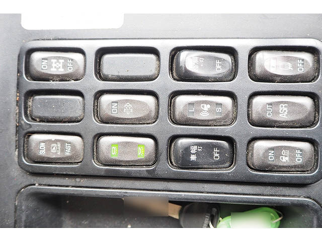 三菱ふそうスーパーグレートアルミブロック大型（10t）[写真38]