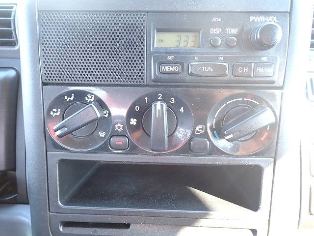 三菱ふそうキャンタークレーン6段小型（2t・3t）[写真22]