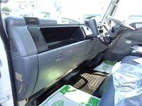 三菱ふそうキャンタークレーン6段小型（2t・3t）[写真24]