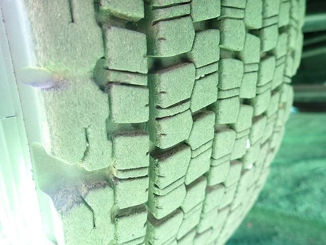 三菱ふそうキャンタークレーン6段小型（2t・3t）[写真28]