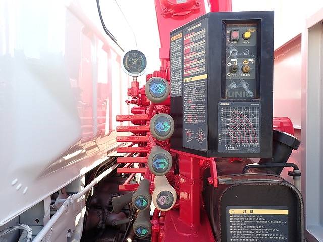 三菱ふそうキャンタークレーン6段小型（2t・3t）[写真33]