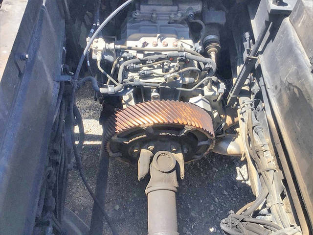 日野プロフィアダンプ大型（10t）[写真18]