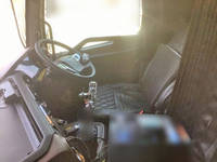 日野プロフィアダンプ大型（10t）[写真24]